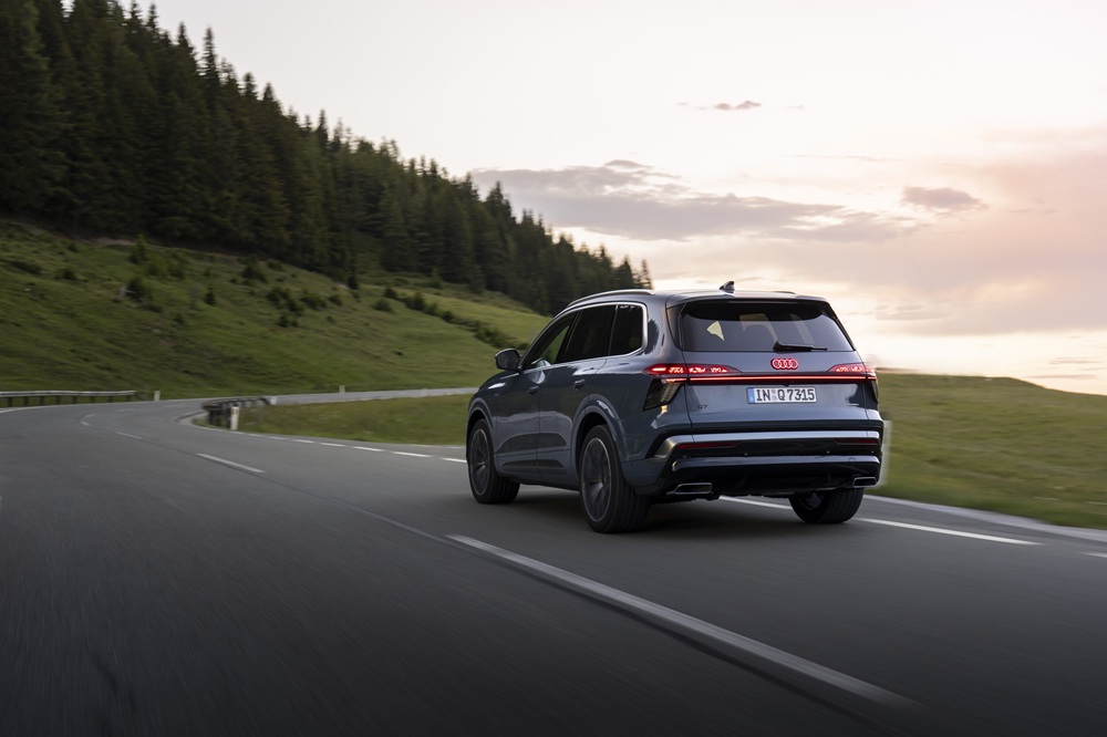 Q7
